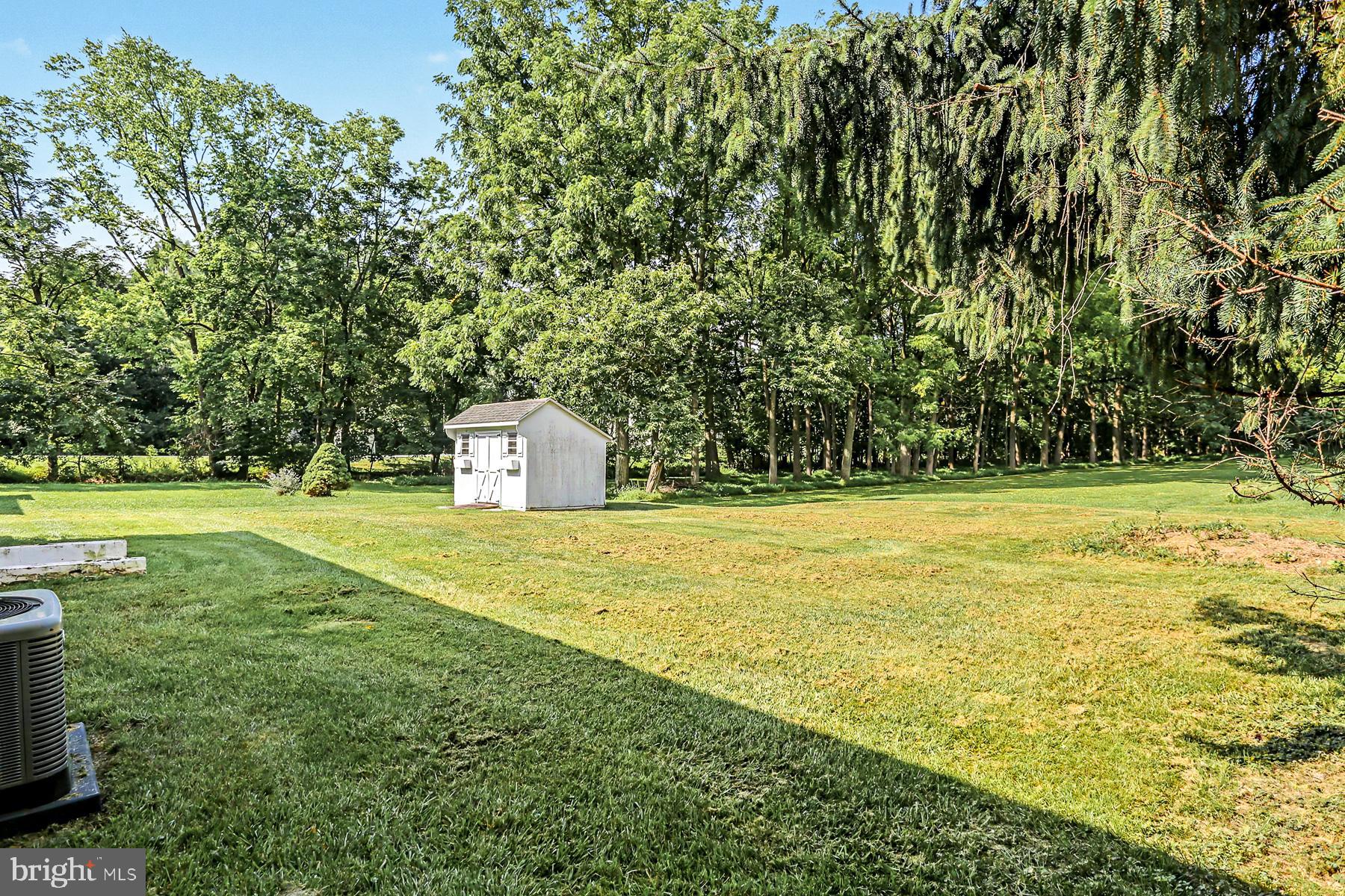 492 Middletown Road Hummelstown, PA 17036 - Photo 8 of 39 Gallery Image 8