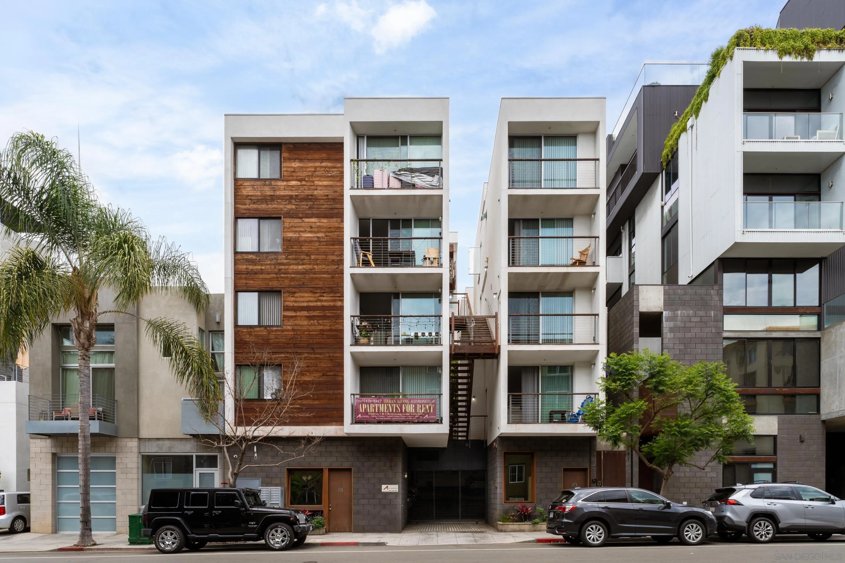 1941 Columbia Street San Diego, CA 92101 - Photo 2 of 10 a building view