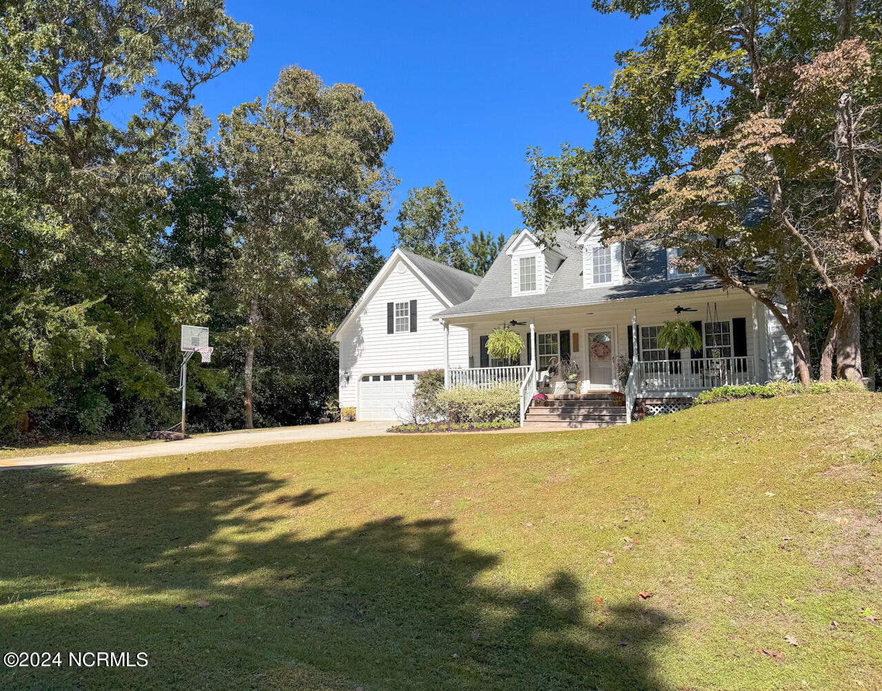 102 Coots Trail Hampstead, NC 28443 - Photo 4 of 45 7