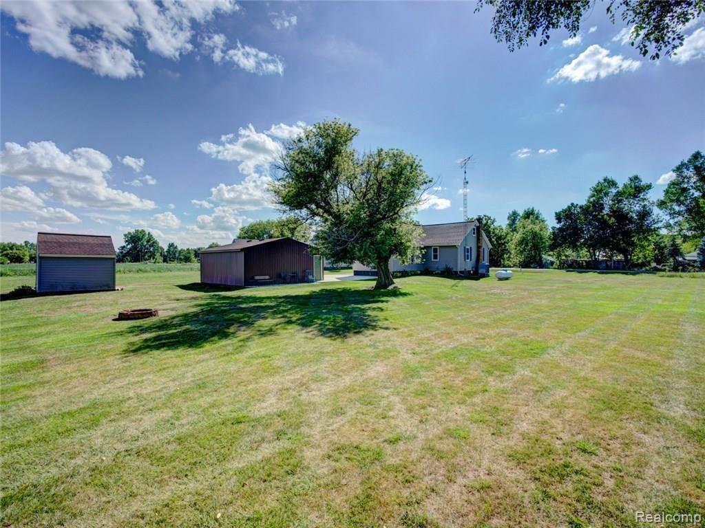 6745 South New Lothrop Road Durand, MI 48429 - Photo 11 of 15 DSC06970_1_2_3_4.jpg
