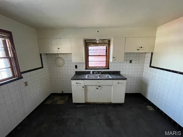 $44,900 | 5275 Alcott Avenue, St. Louis, MO 63120