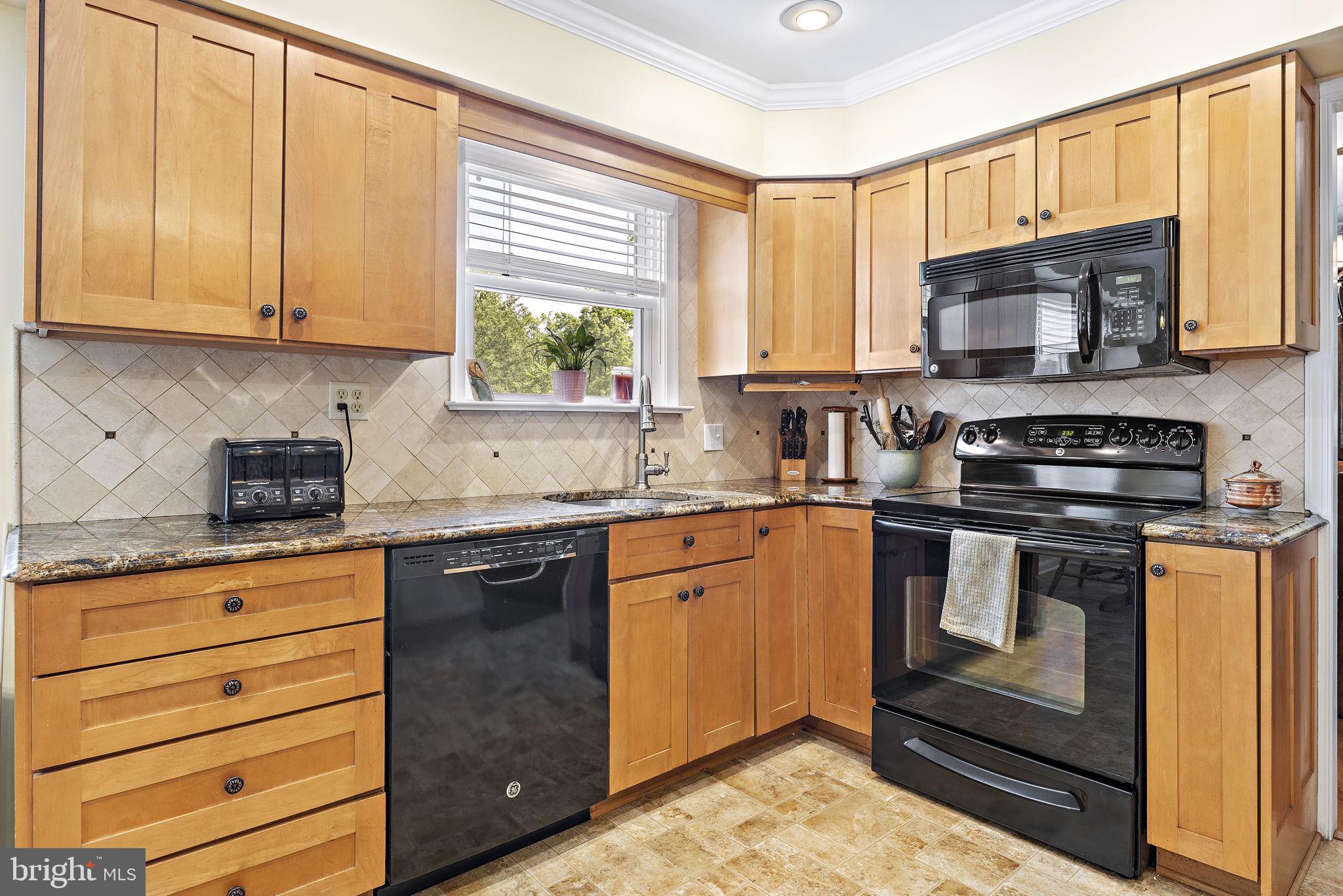 3163 Line Lexington Road Hatfield, PA 19440 - Photo 13 of 38 Gallery Image 13