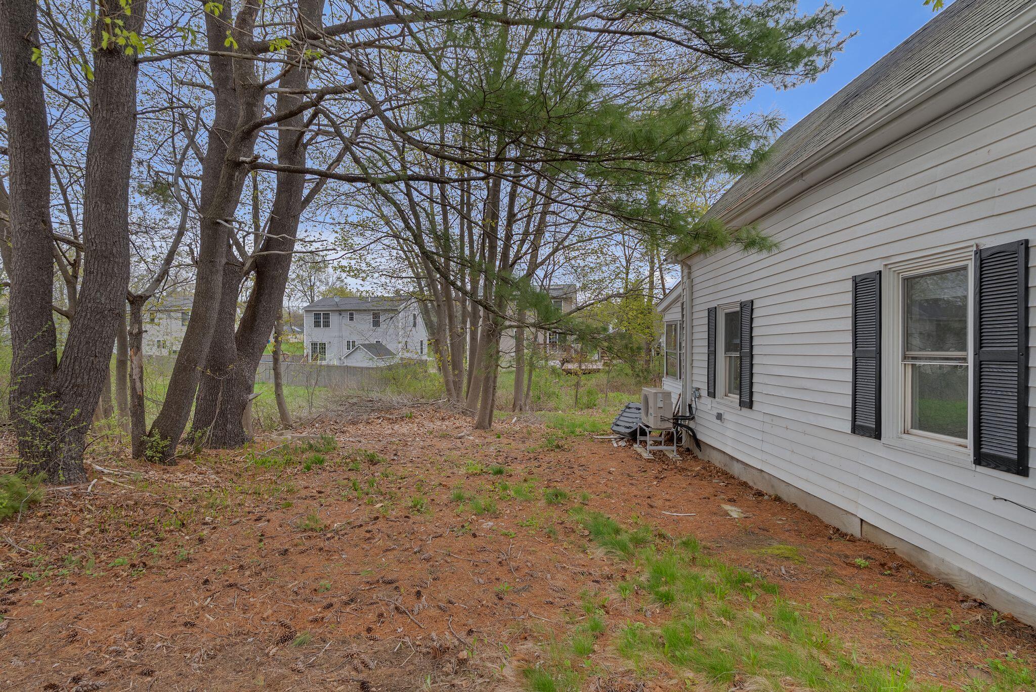 40 Webb Street Portland, ME 04102 - Photo 33 of 38 DSC09985 copy
