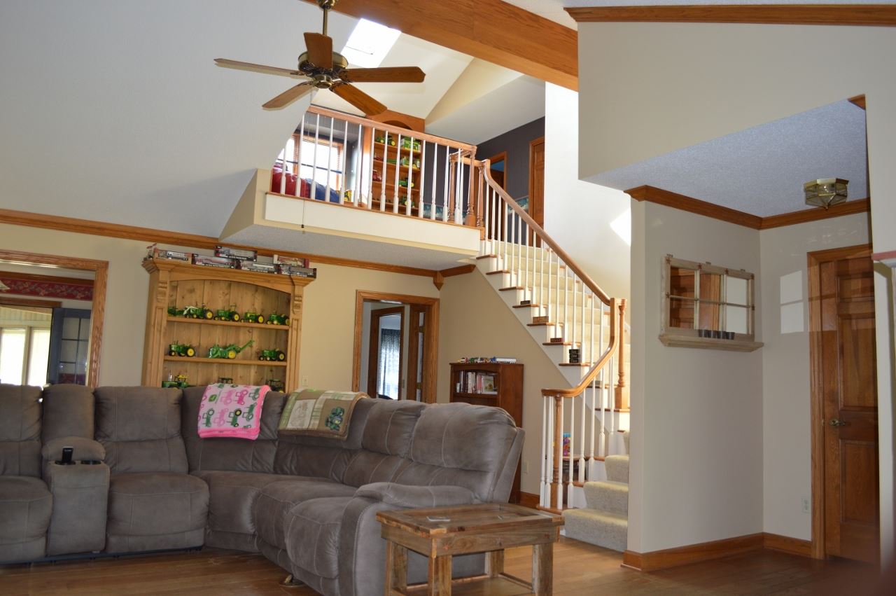 3441 South Washington Road Columbia City, IN 46725 - Photo 9 of 35 Gallery Image 9