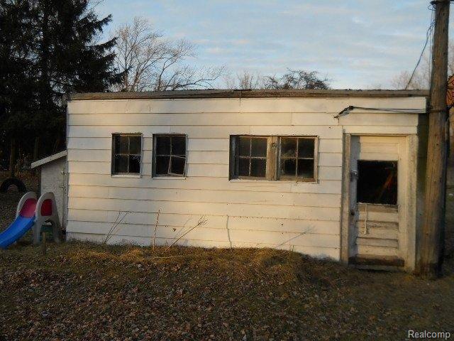 39750 Tyler Road Wayne, MI 48184 - Photo 4 of 5 1-5 163.jpg