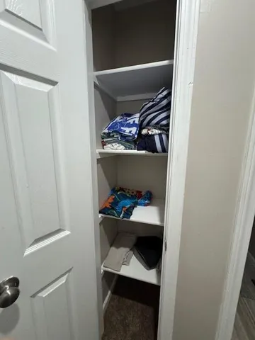 $400,000 | 1010 Wiltshire Boulevard, Raymore, MO 64083