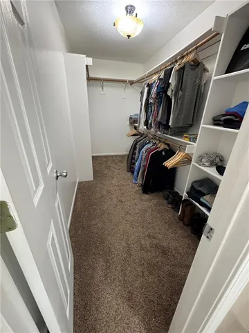 $400,000 | 1010 Wiltshire Boulevard, Raymore, MO 64083