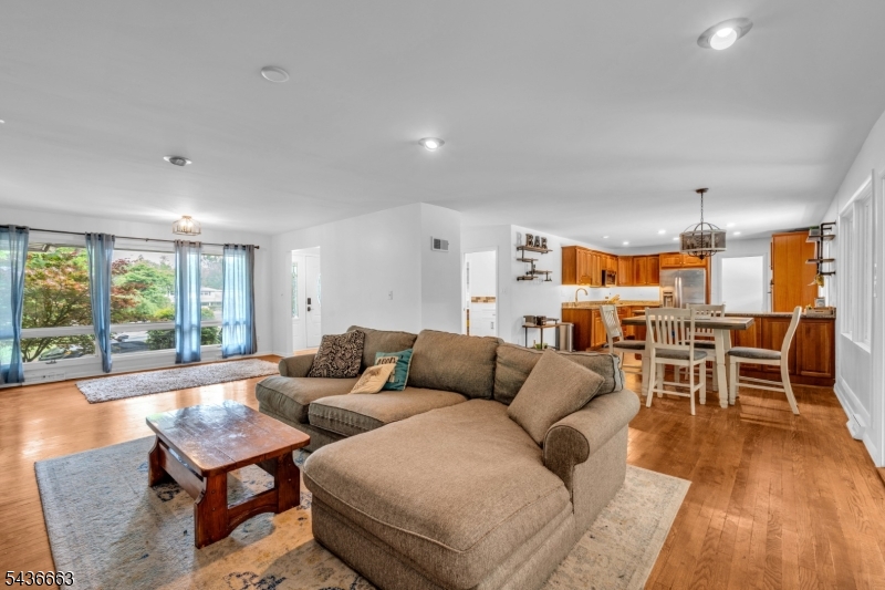 20 Conkling Road Flanders, NJ 07836 - Photo 7 of 21