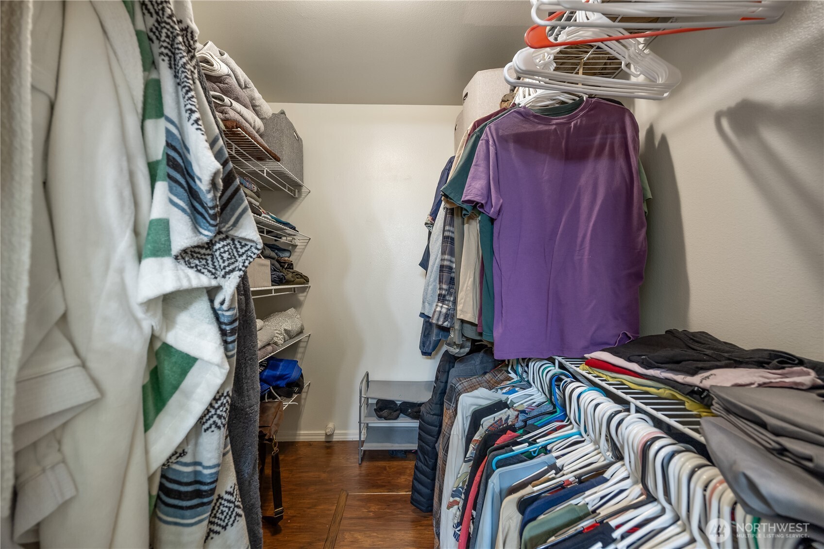 5421 Jackson Lane Pasco, WA 99301 - Photo 31 of 40 a view of a walk in closet