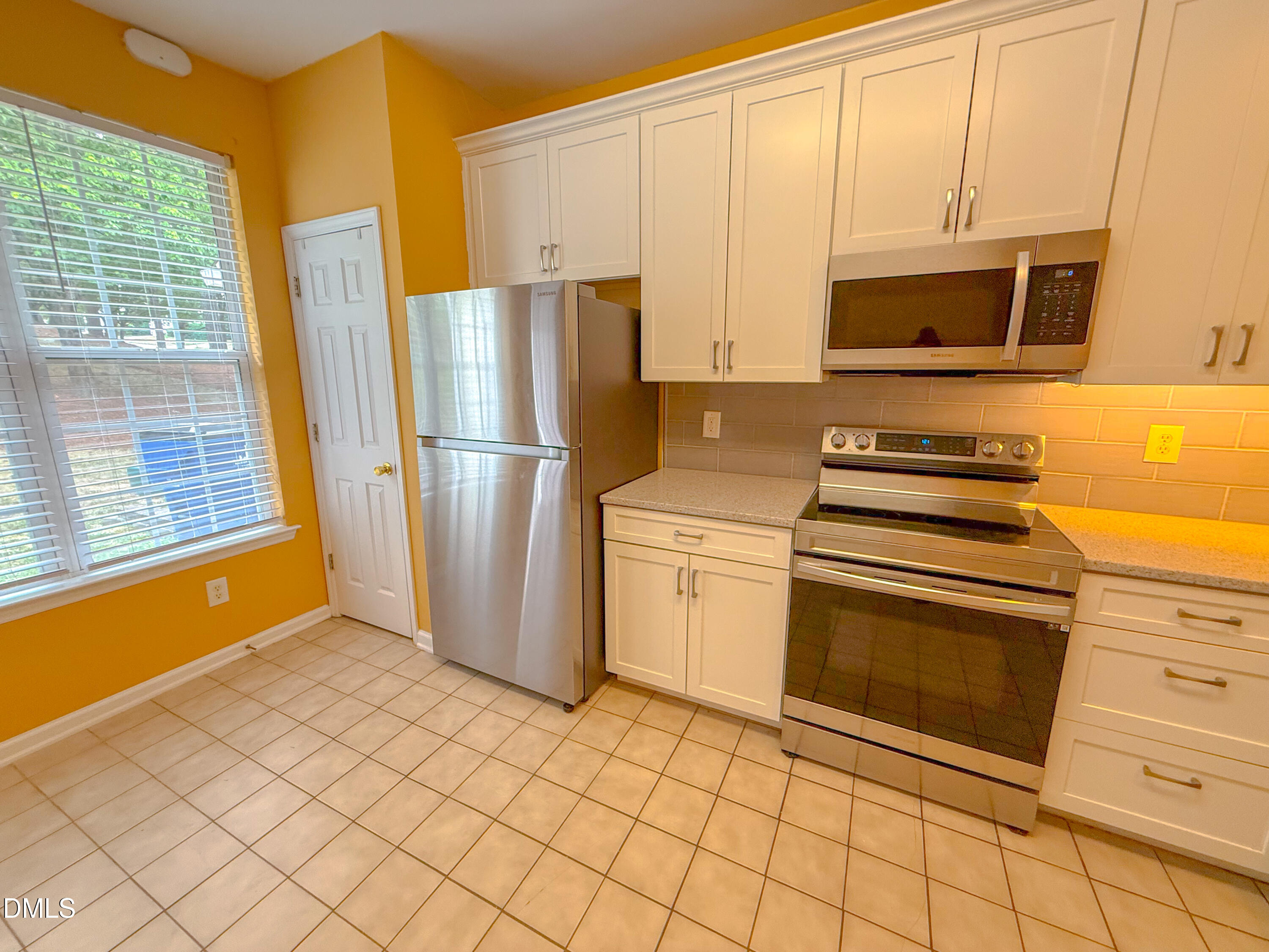 4823 Black Mountain Path Raleigh, NC 27612 - Photo 7 of 18