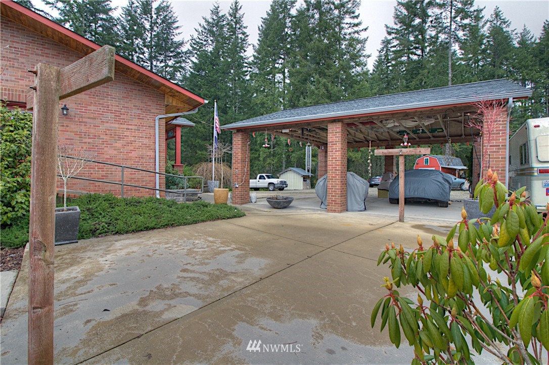 5044 Southwest Lake Helena Road Port Orchard, WA 98367 - Photo 23 of 25 Gallery Image 23