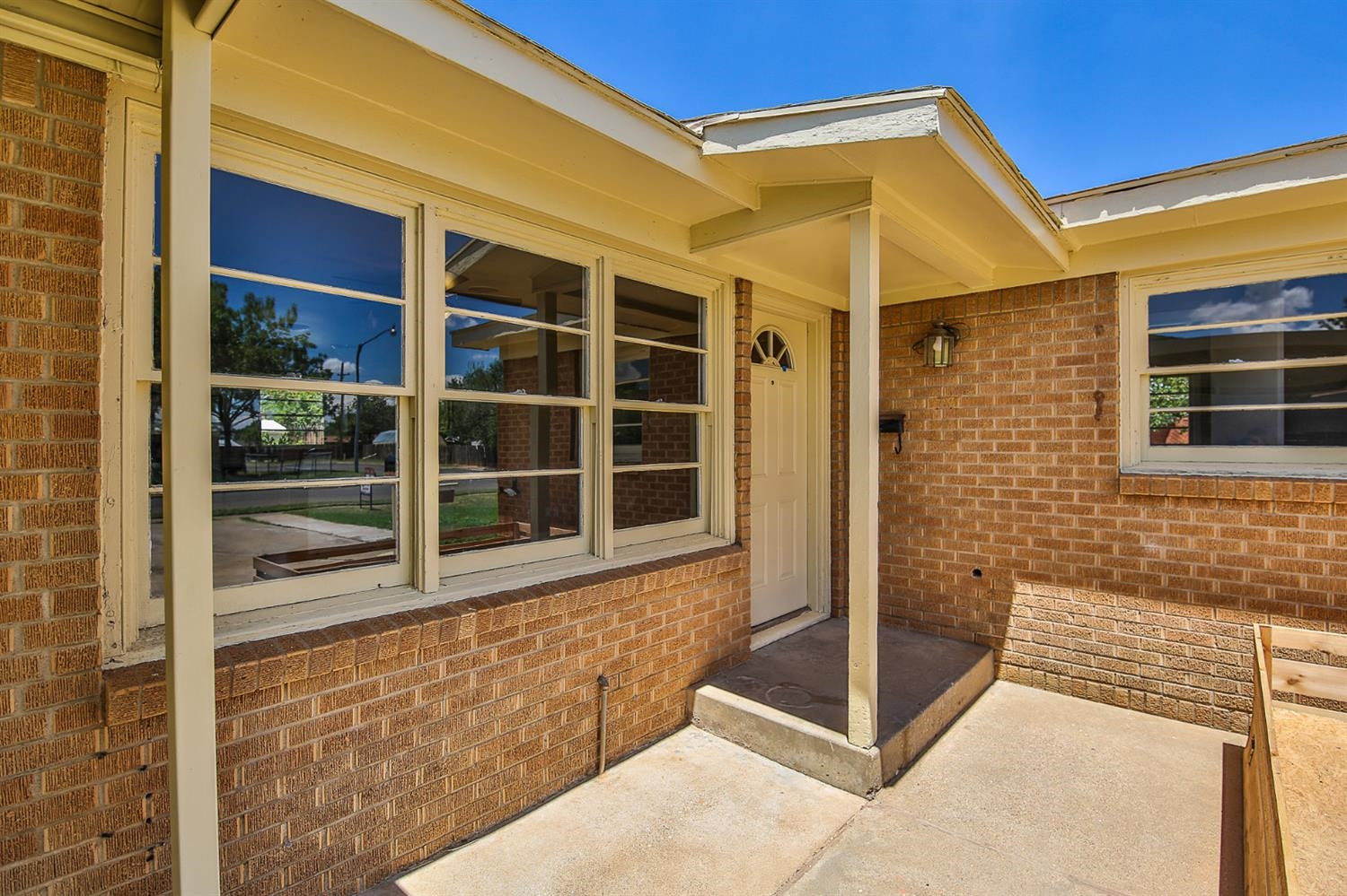 5002 43rd Street Lubbock, TX 79414 - Photo 2 of 10 a view of house exterior