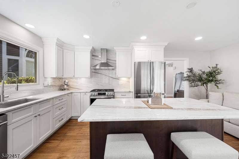 22 Smoke Rise Lane Bedminster, NJ 07921 - Photo 11 of 28