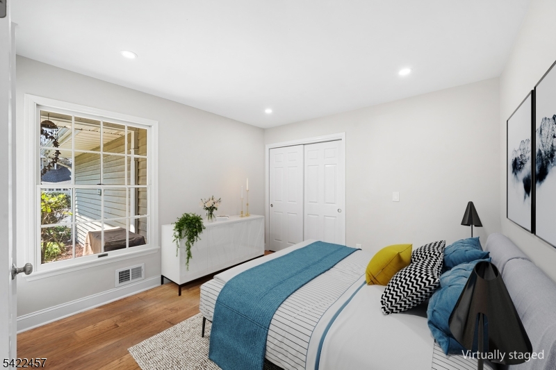 22 Smoke Rise Lane Bedminster, NJ 07921 - Photo 14 of 28