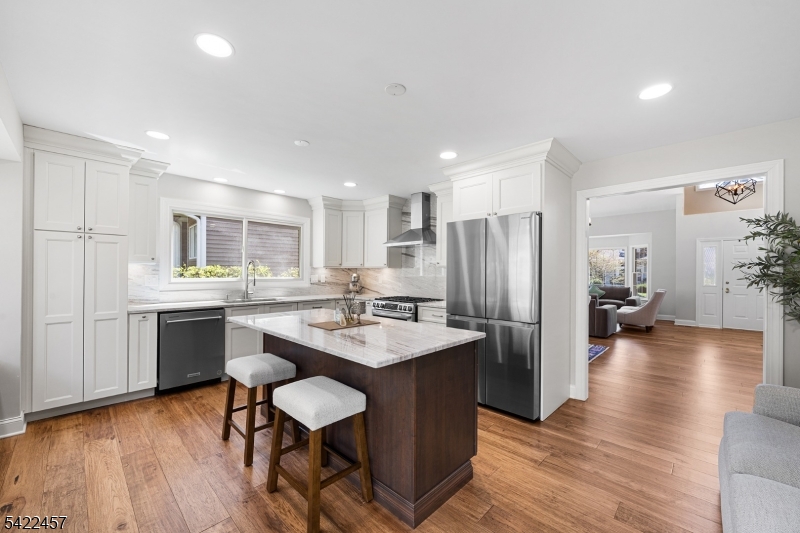 22 Smoke Rise Lane Bedminster, NJ 07921 - Photo 10 of 28