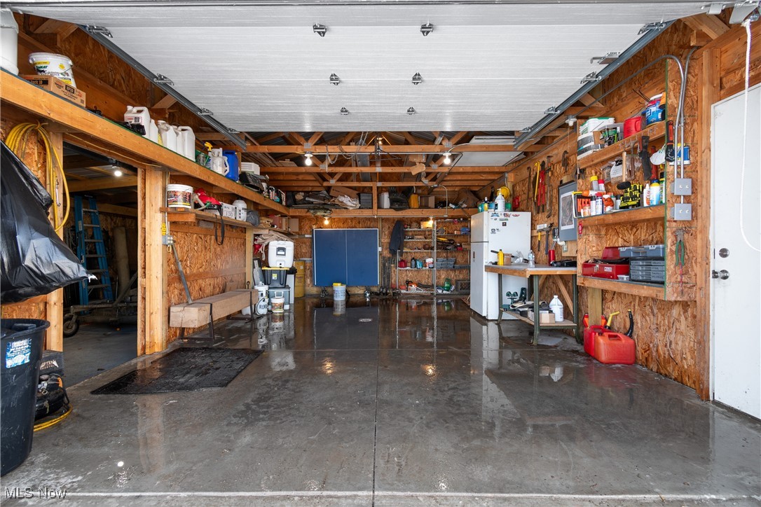 35620 Egypt North Road Barnesville, OH 43713 - Photo 32 of 41 View of 2 car garage