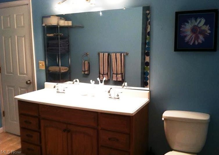 6184 Ridgeview Boulevard North Ridgeville, OH 44039 - Photo 10 of 13