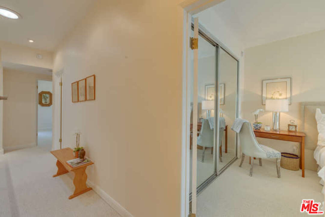 8025 Redlands Street, Unit 15 Playa del Rey, CA 90293 - Photo 31 of 40