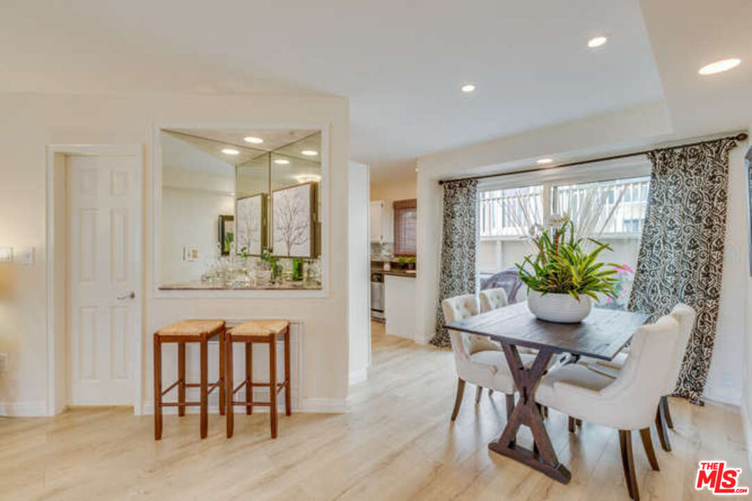8025 Redlands Street, Unit 15 Playa del Rey, CA 90293 - Photo 34 of 40