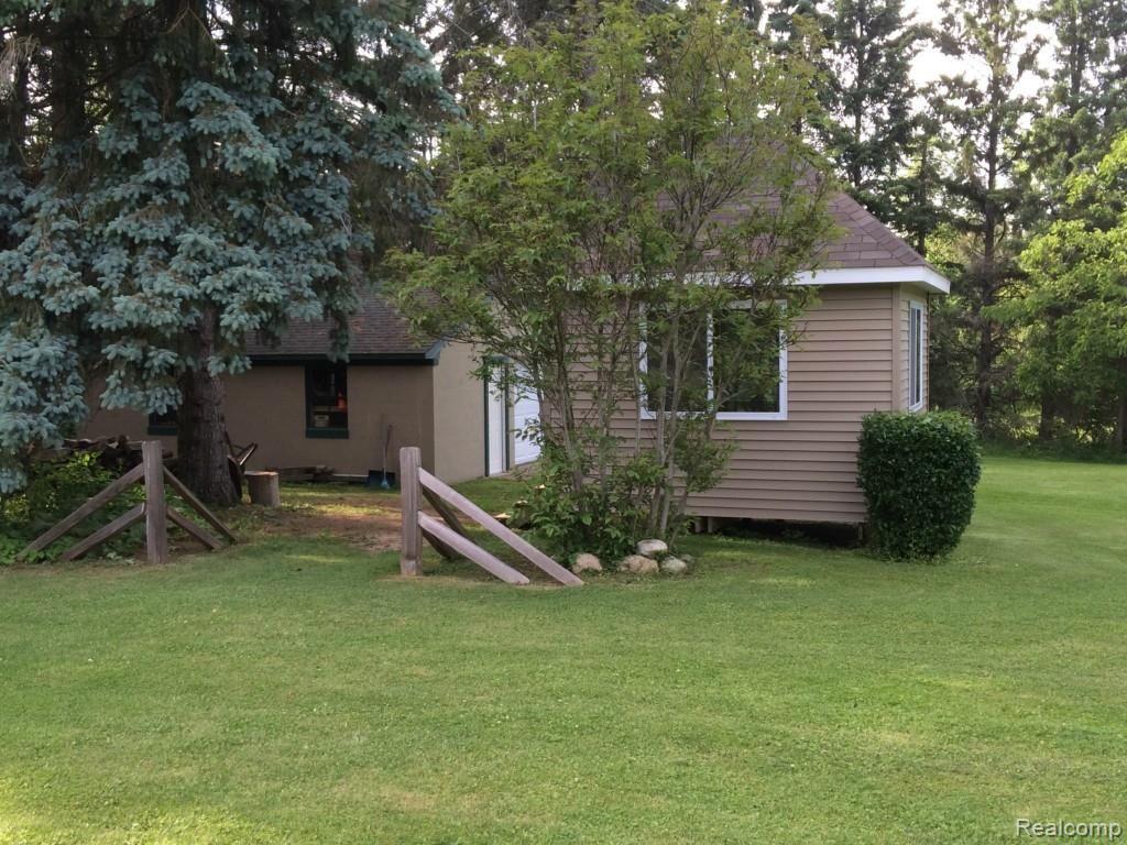 3536 Mason Road Howell, MI 48843 - Photo 22 of 25 Back Garage & Studio 2.jpg