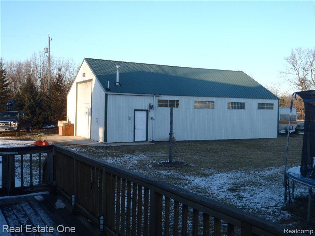 9050 White Road Linden, MI 48451 - Photo 4 of 14 2012 win 156.JPG