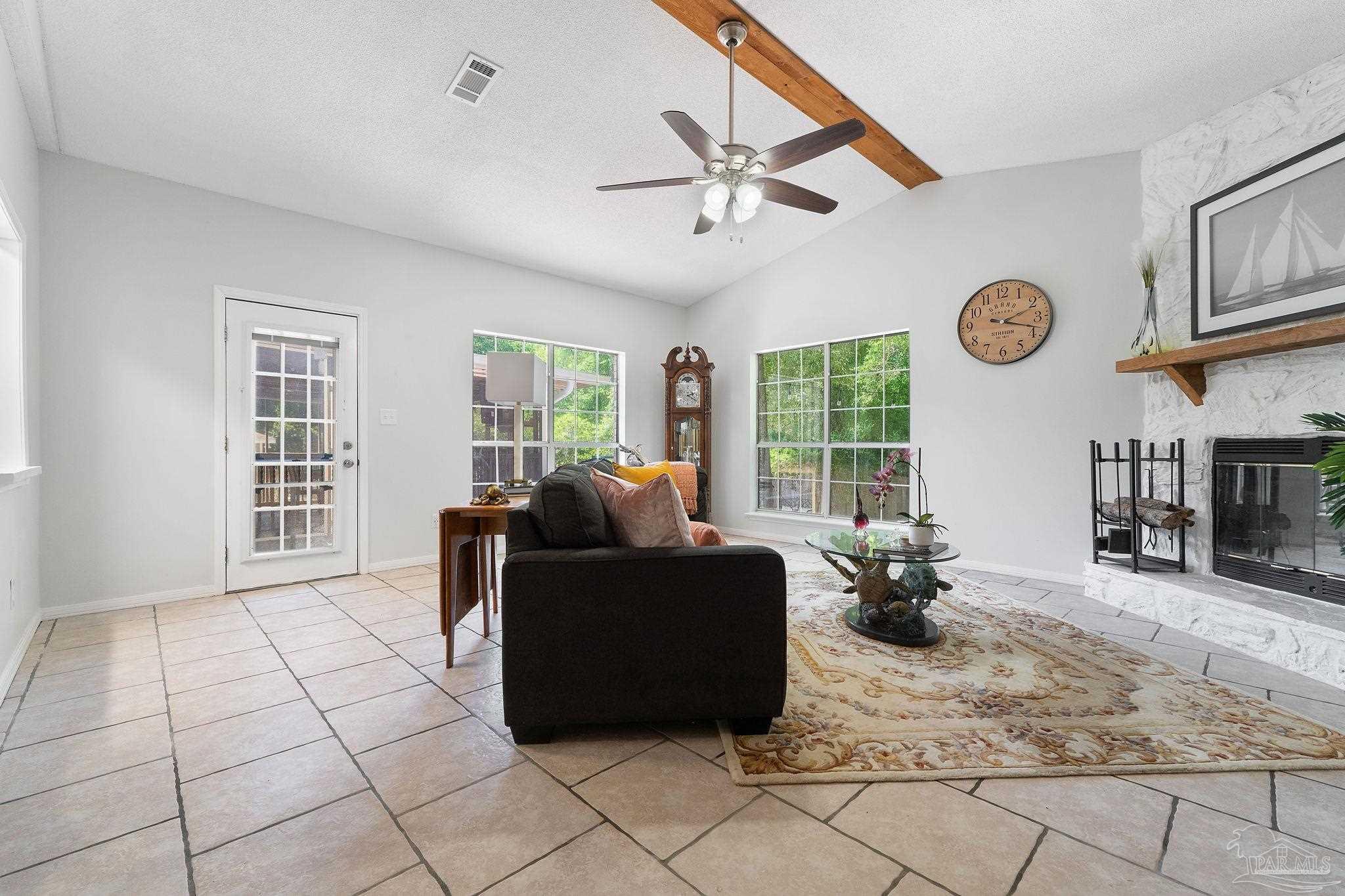 16310 Innerarity Point Road Pensacola, FL 32507 - Photo 11 of 31 Gallery Image 11