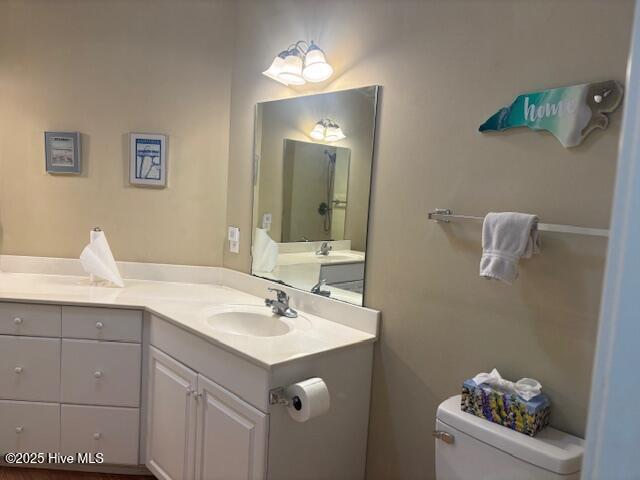 100 Lighthouse Lane, Unit C1 Cedar Point, NC 28584 - Photo 12 of 19 Masterbath 2