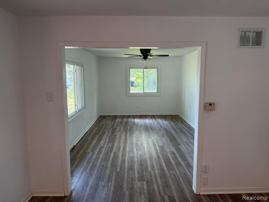 3515 Morton Road Stockbridge, MI 49285 - Photo 8 of 31 IMG_3095.jpg