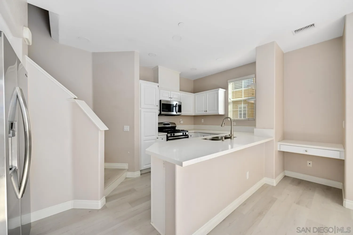 5074 Cascade Way, Unit 102 Oceanside, CA 92057 - Photo 6 of 29