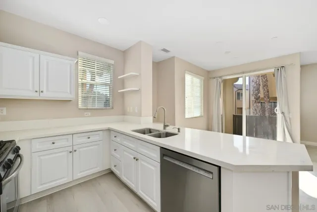 $620,000 | 5074 Cascade Way, Unit 102, Oceanside, CA 92057