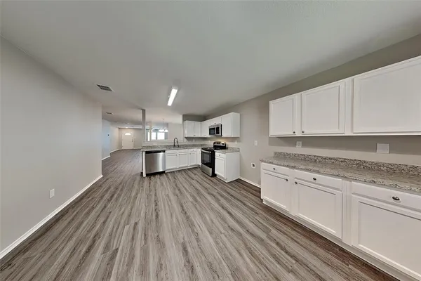 $2,225 | 4533 Lacebark Lane, Fort Worth, TX 76244