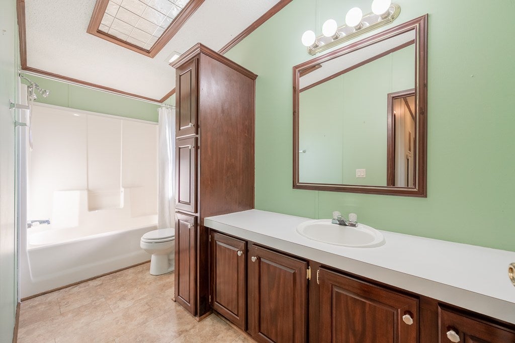 2890 Hunters Ridge Road Hillsville, VA 24343 - Photo 36 of 74 Gallery Image 36