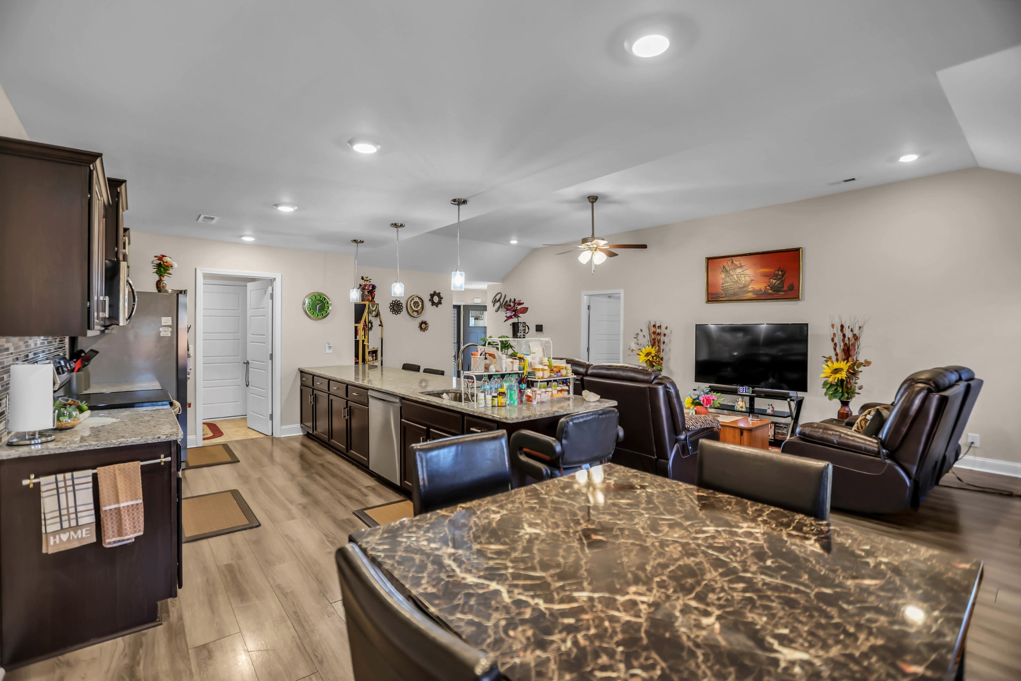 201 Burch Road Clarksville, TN 37042 - Photo 15 of 36