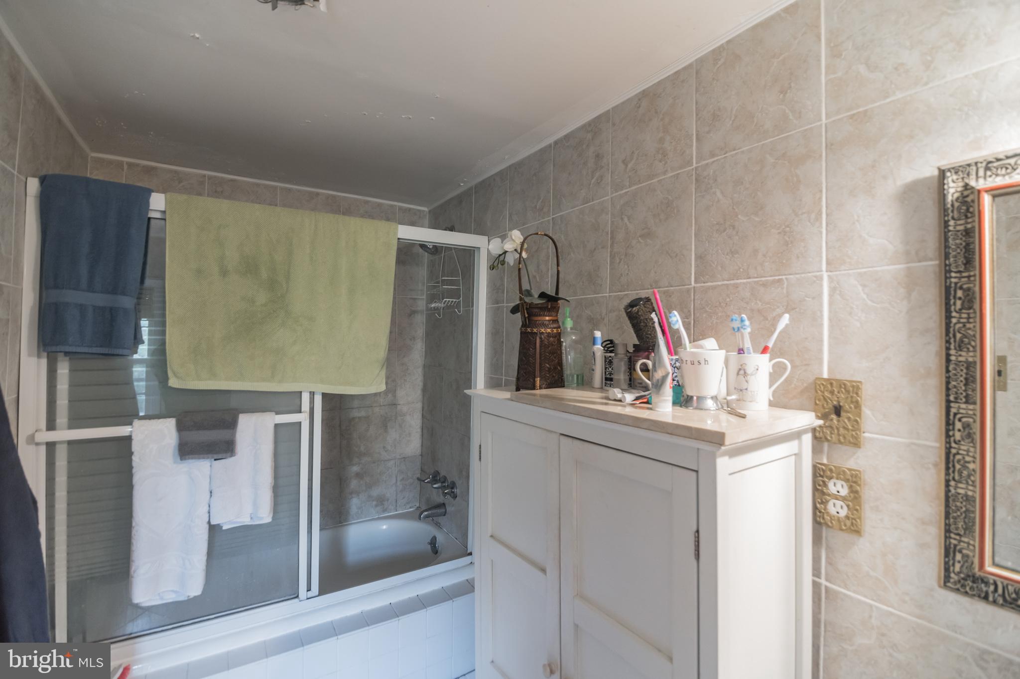 3416 Fox Mill Road Oakton, VA 22124 - Photo 20 of 24