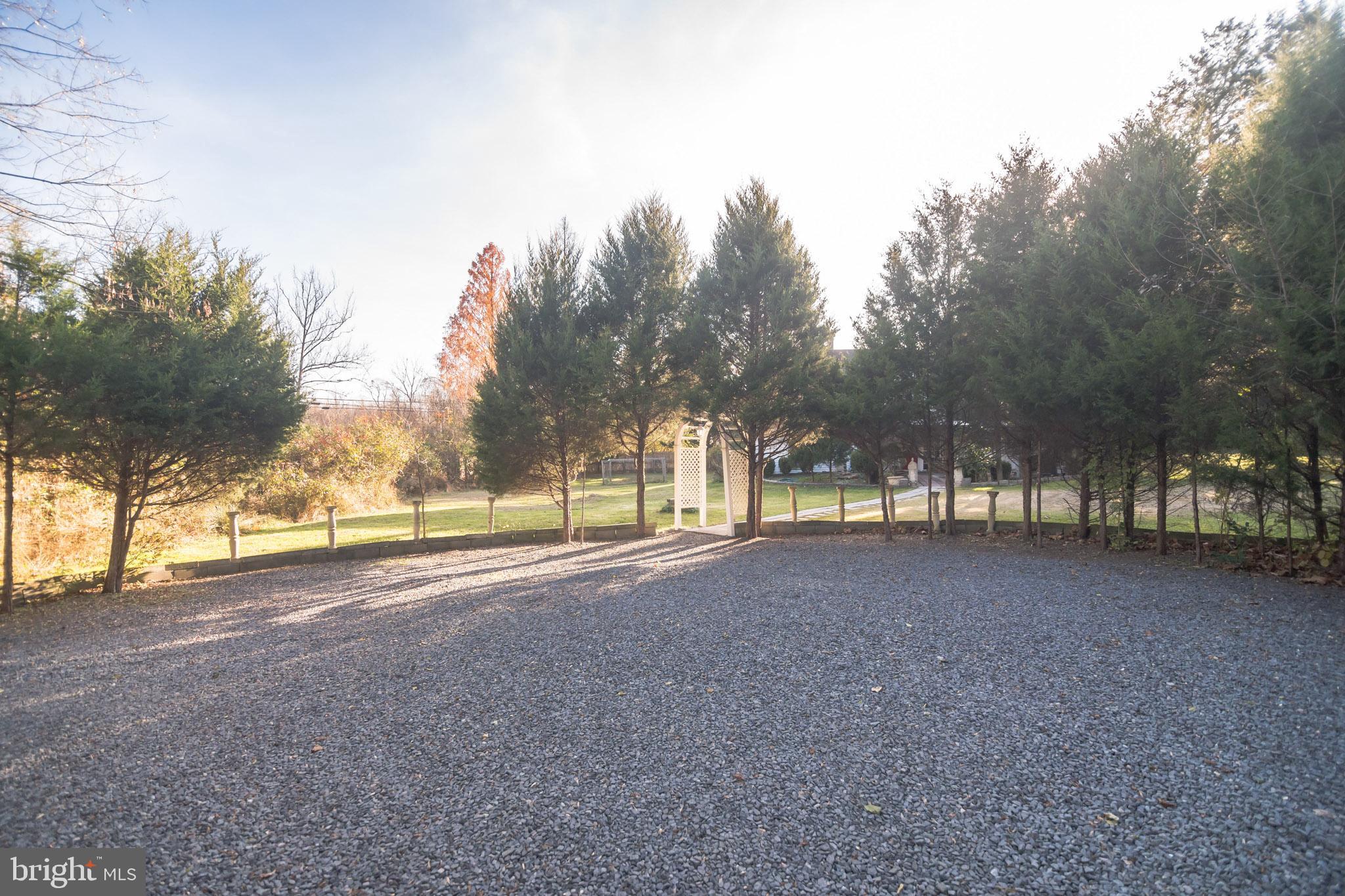 3416 Fox Mill Road Oakton, VA 22124 - Photo 22 of 24