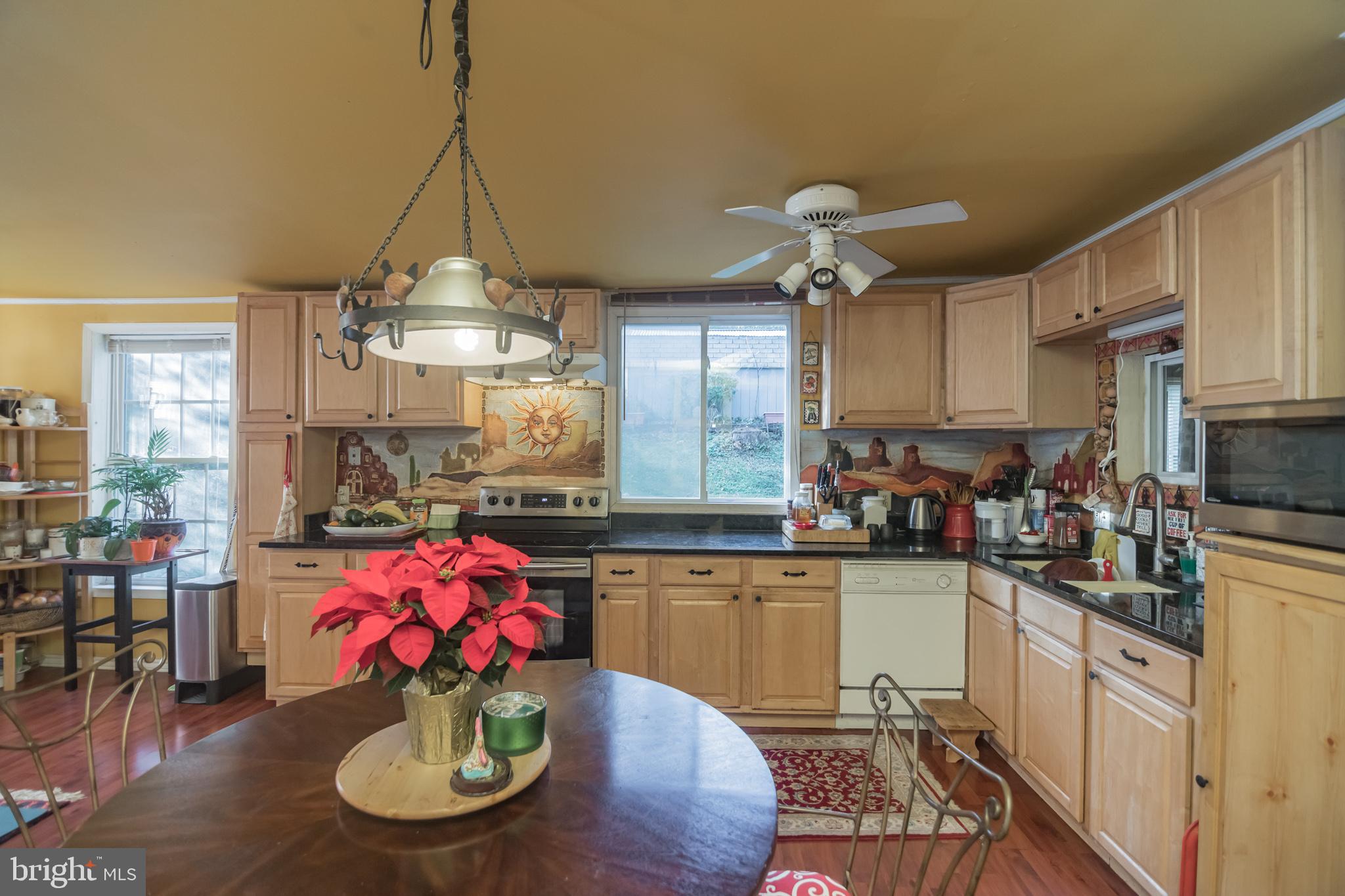 3416 Fox Mill Road Oakton, VA 22124 - Photo 8 of 24