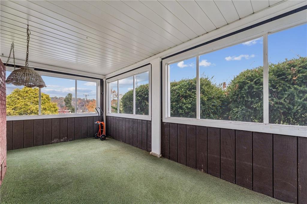 1200 Summerset Drive McKeesport, PA 15135 - Photo 23 of 27 a room with window