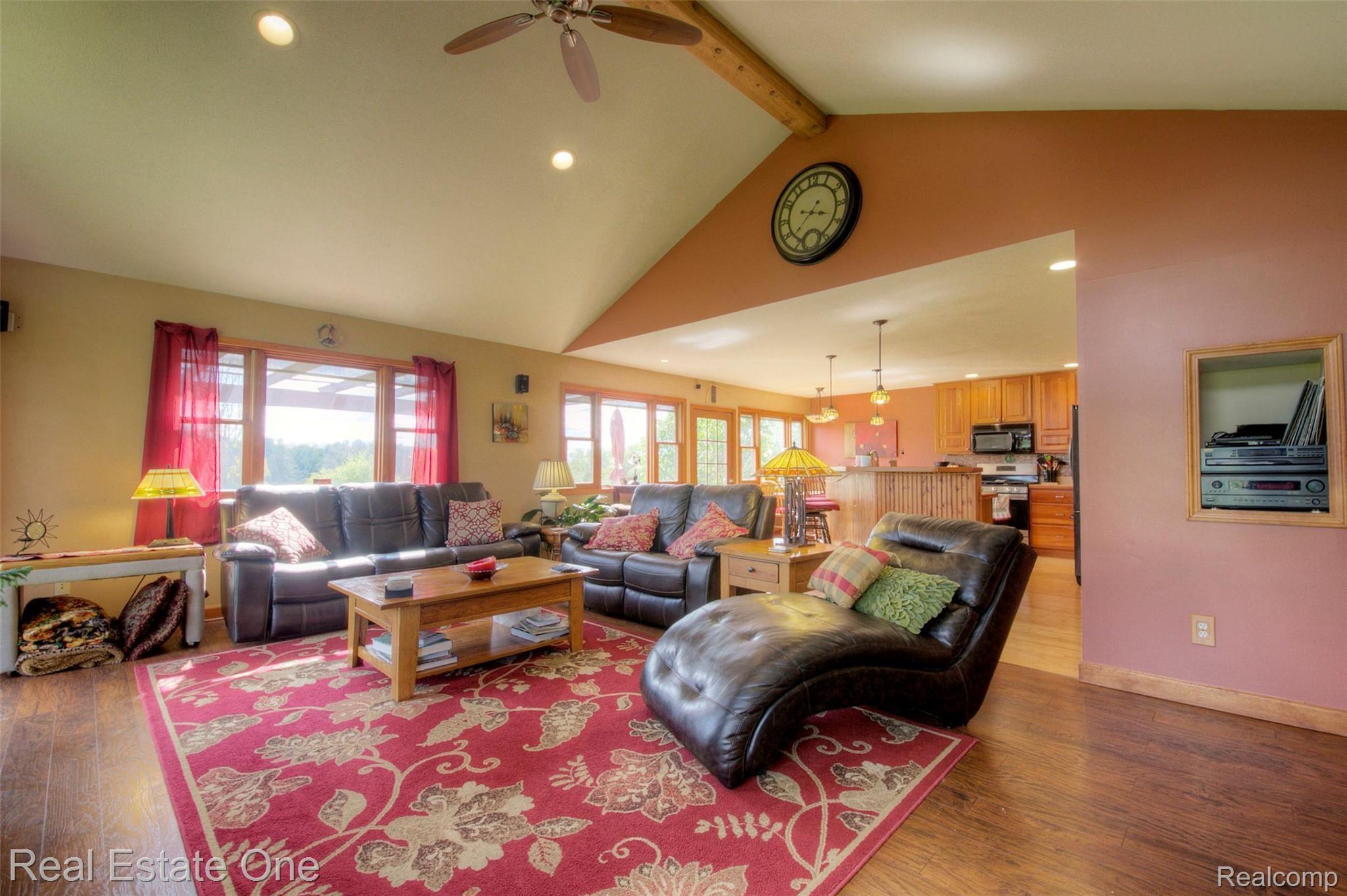 9742 Clyde Road Fenton, MI 48430 - Photo 26 of 54 930A5126_7_8.jpg