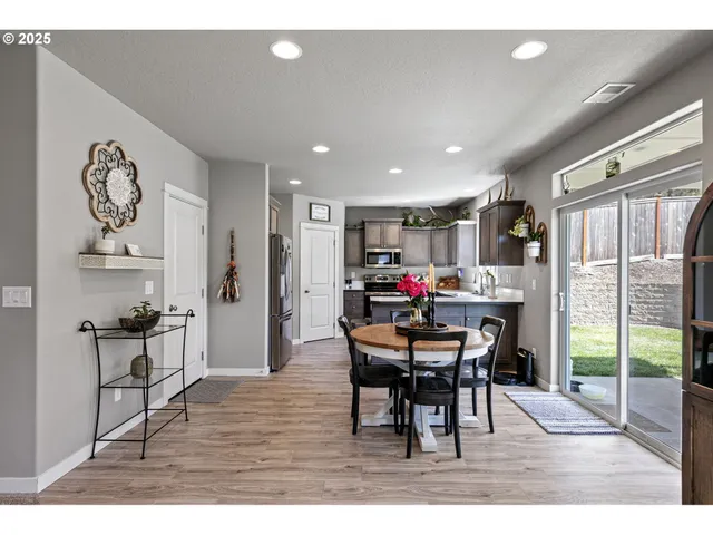 $519,950 | 228 Rockcrest Drive, Lowell, OR 97452