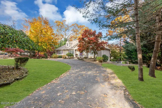 a view of living room