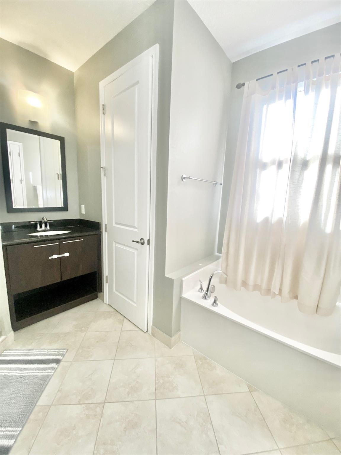 4876 Northwest 16th Terrace Boca Raton, FL 33431 - Photo 16 of 31 Master Bath Seperate Tub