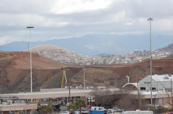 $2,500,000 | 189 South Highway 189, Unit 5, Nogales, AZ 85621