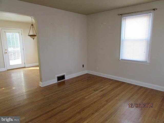 5550 Oakland Road Halethorpe, MD 21227 - Photo 11 of 17 Interior (General)