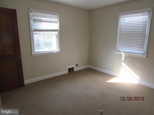 5550 Oakland Road Halethorpe, MD 21227 - Photo 13 of 17 Interior (General)