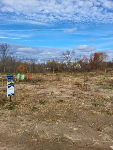 $439,900 | 5585 Mammoth Drive Southeast, Caledonia, MI 49316