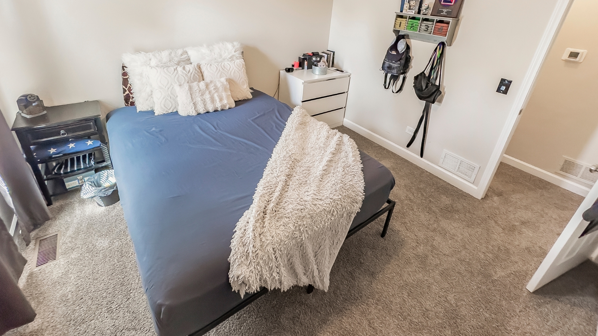 529 White Birch Road Lindenhurst, IL 60046 - Photo 17 of 38 Gallery Image 17