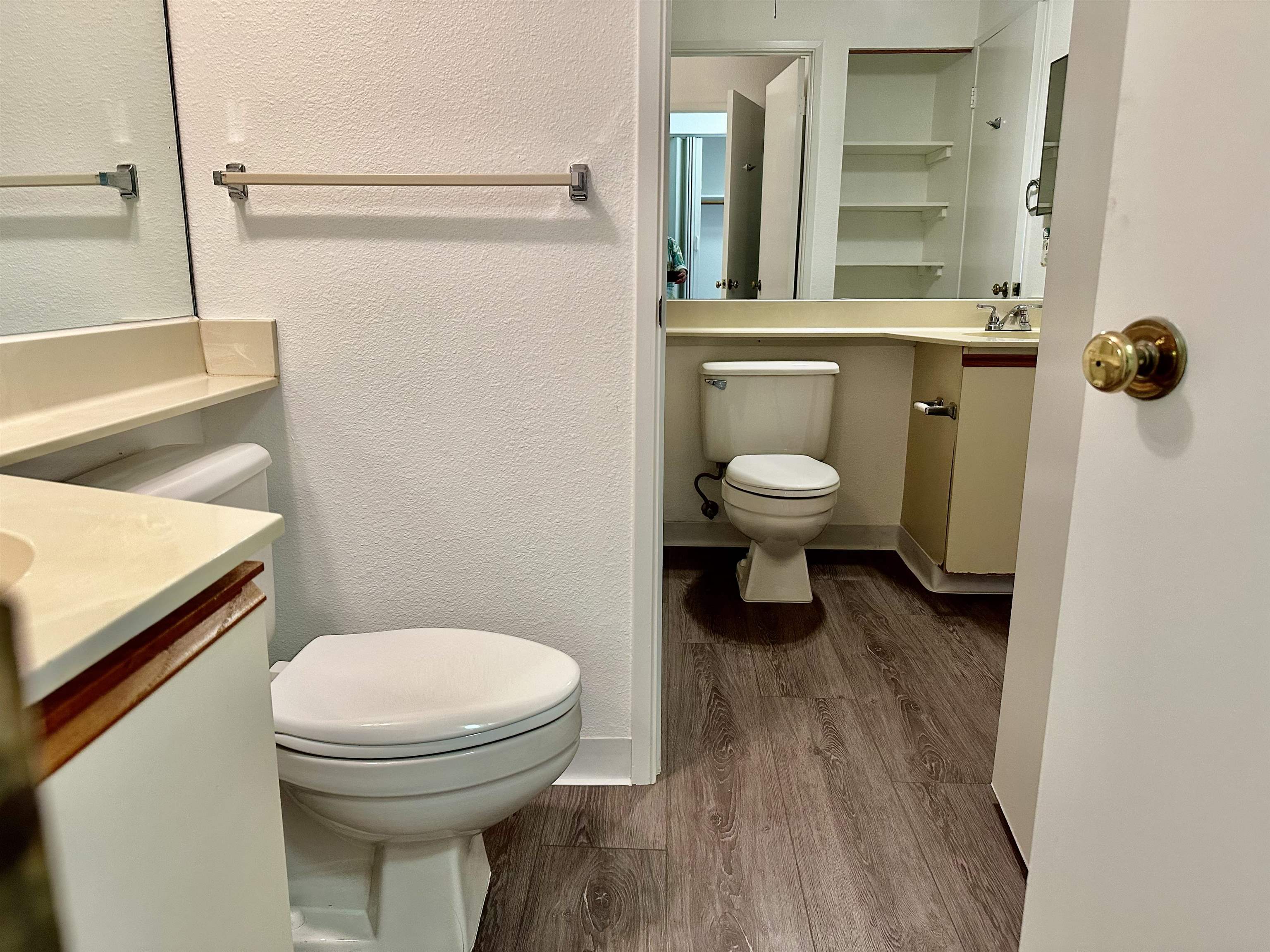 140 Uwapo Road, Unit 33201 Kihei, HI 96753 - Photo 9 of 13 a bathroom with a toilet a sink and a shower