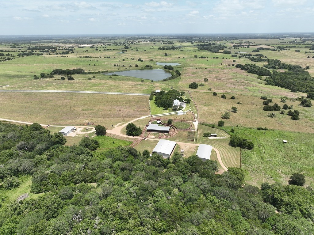 10398 Adamcik Road Weimar, TX 78962 - Photo 28 of 30 Gallery Image 28