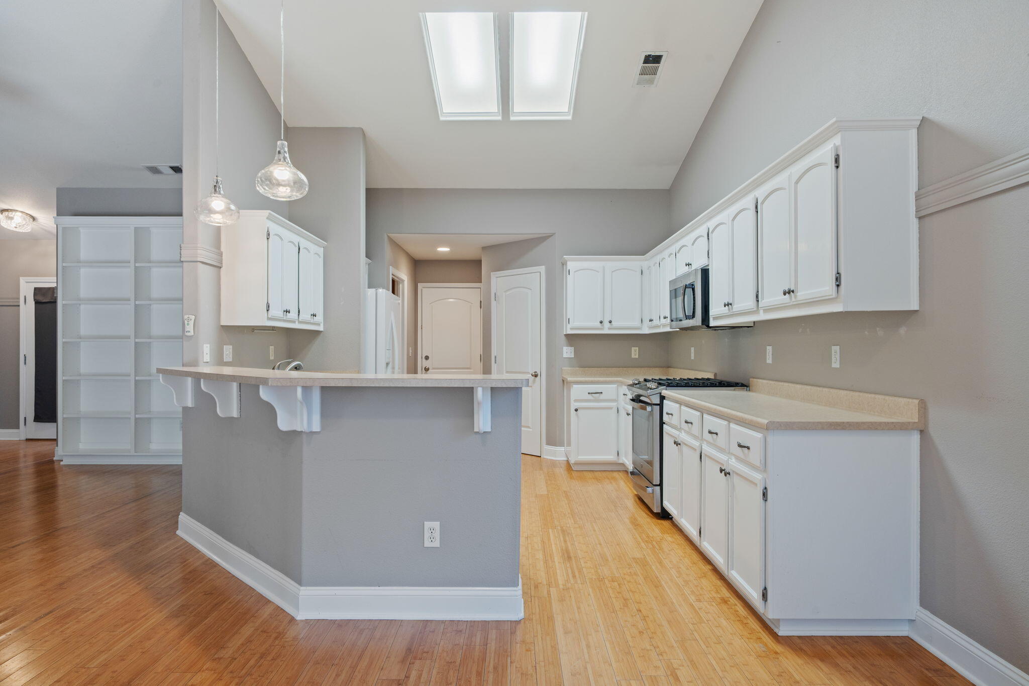 3790 Indio Way Redding, CA 96002 - Photo 12 of 51 Kitchen View from dining area