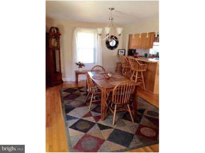 560 North Manor Road Elverson, PA 19520 - Photo 5 of 9 Dining Room